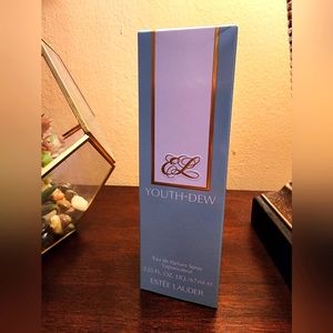 Estée Lauder Youth Dew EDP Spray 67ML Perfume is sold individually x 1